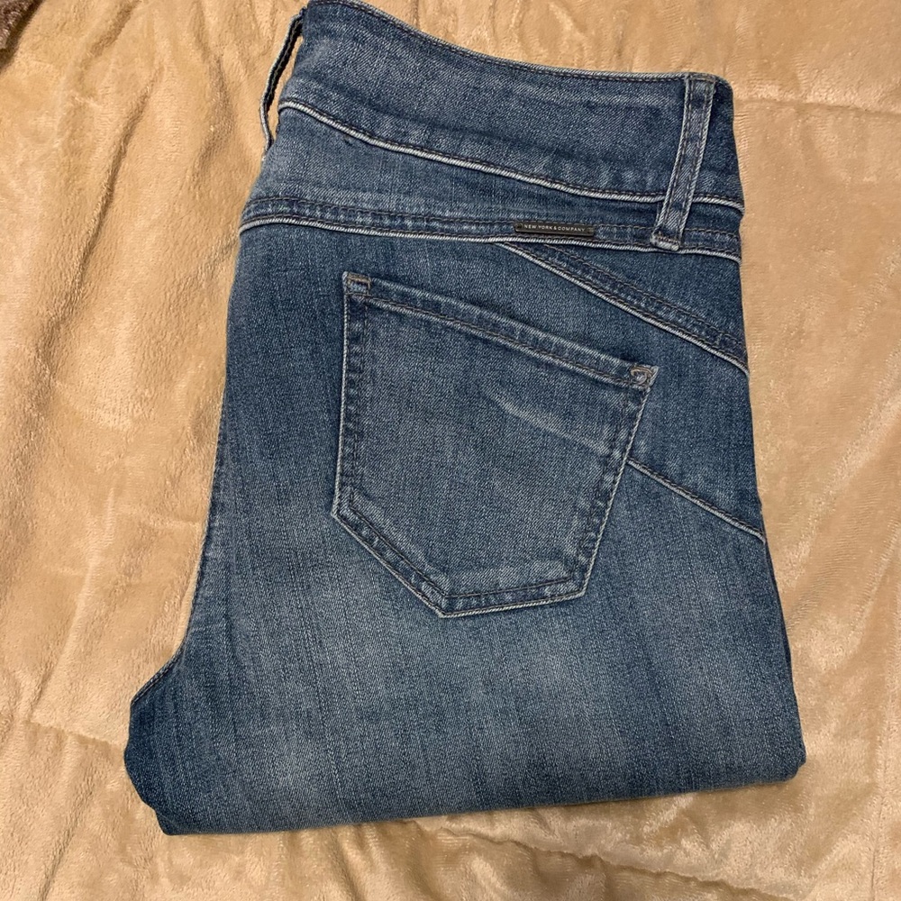 New York and Company skinny jeans